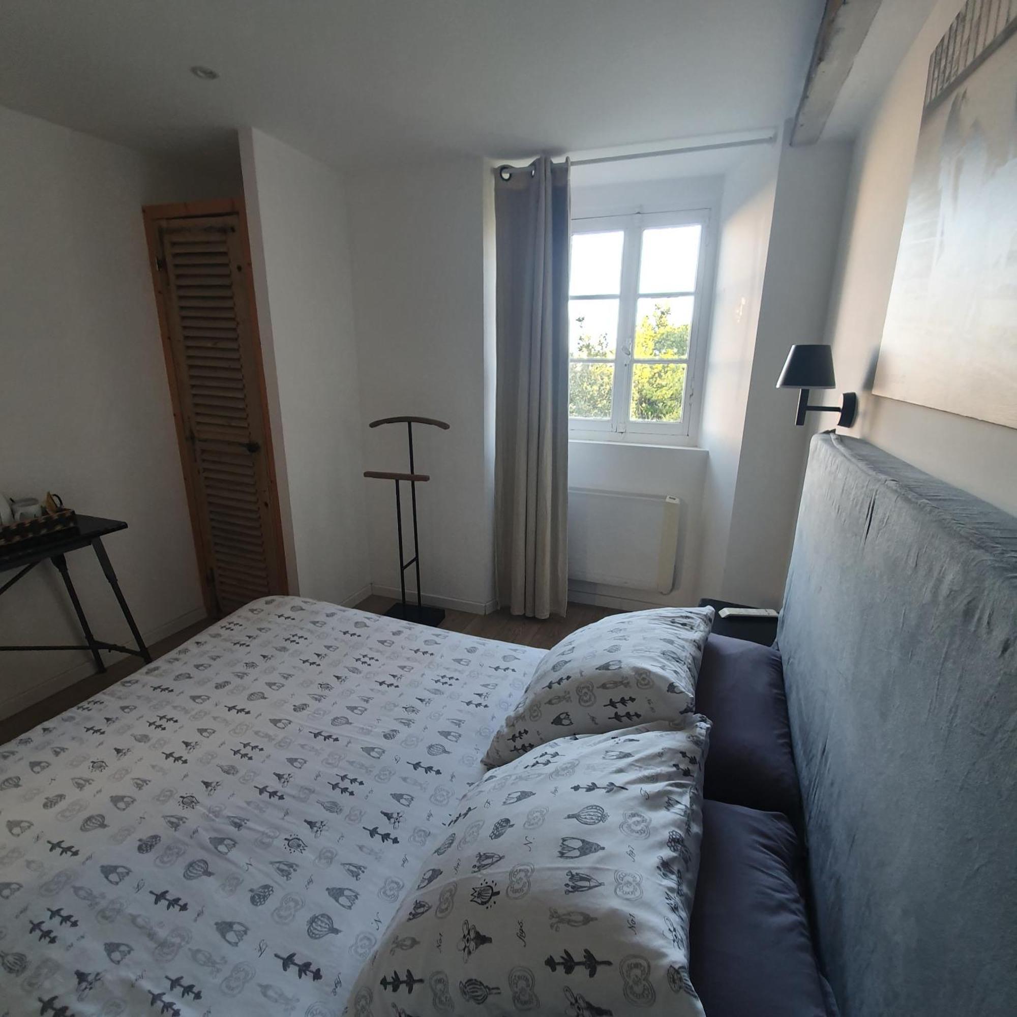 Le Mole Bed and Breakfast La Flotte Værelse billede